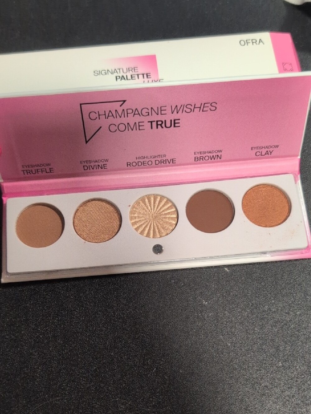 OFRA Signature Palette Luxe Eyeshadow - Pink & White Packaging - Picture 2 of 4